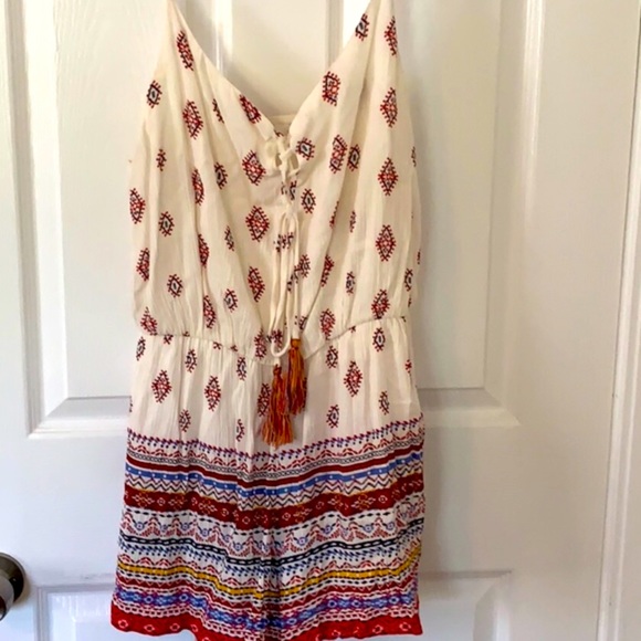 Romper - Picture 2 of 3